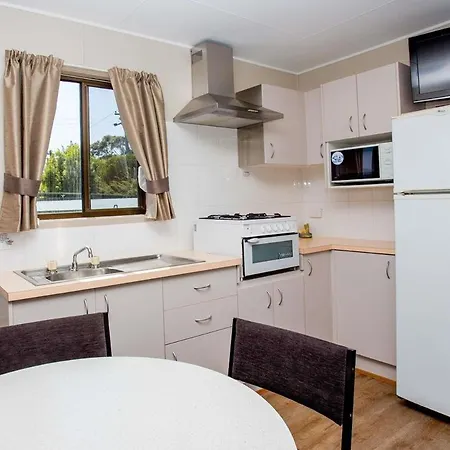 Big4 Wallaga Lake Holiday Park Bermagui Room photo
